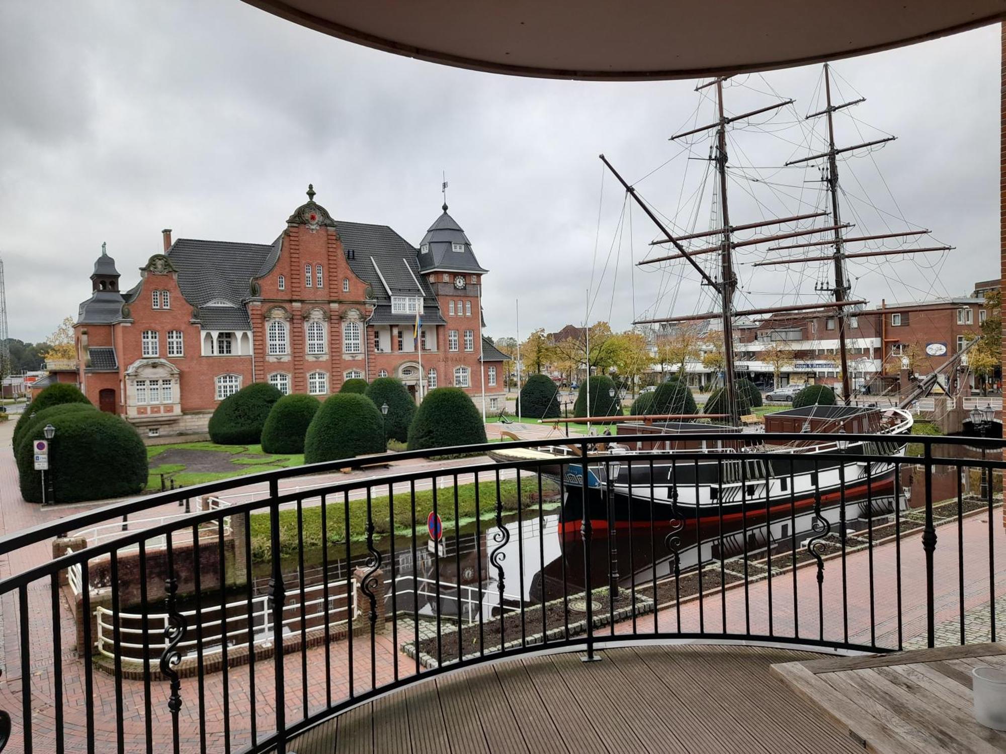 Arkadenhaus - Hotel Freiherr Von Schwarzenberg Papenburg Esterno foto