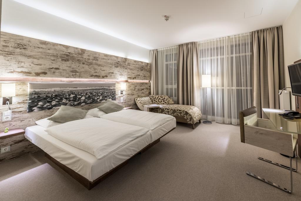 Arkadenhaus - Hotel Freiherr Von Schwarzenberg Papenburg Esterno foto